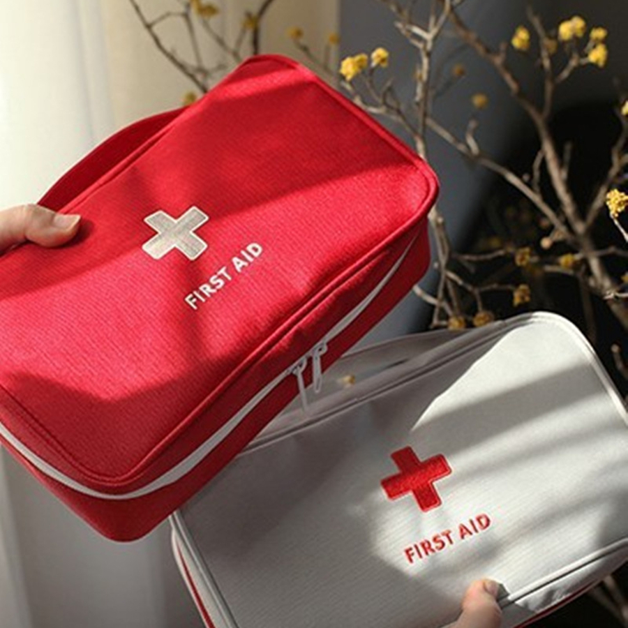 Health Medicine First Aid Kit  - First Aid Bag Kit ulasan dan harga